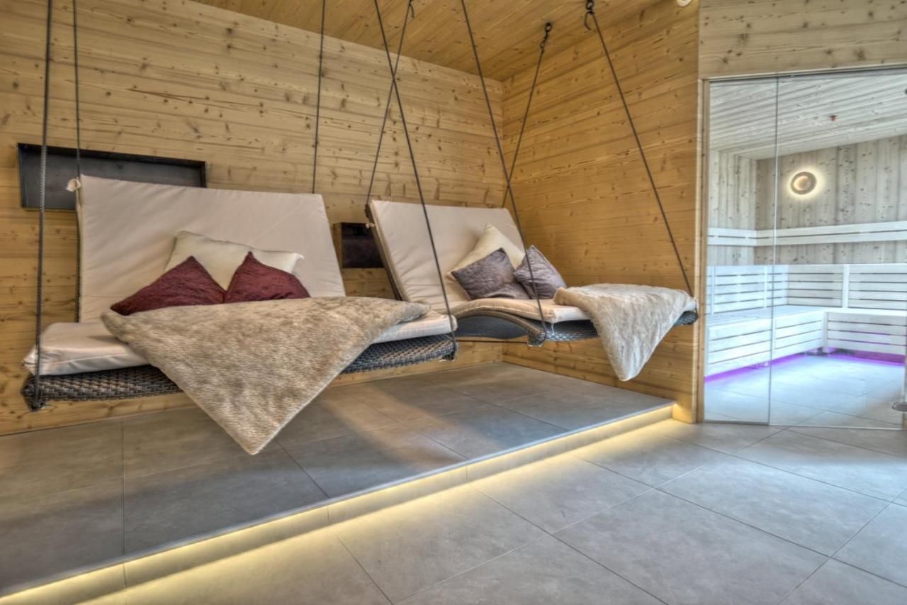 B&B Boutique Hotel Burgund Parcines Exterior foto